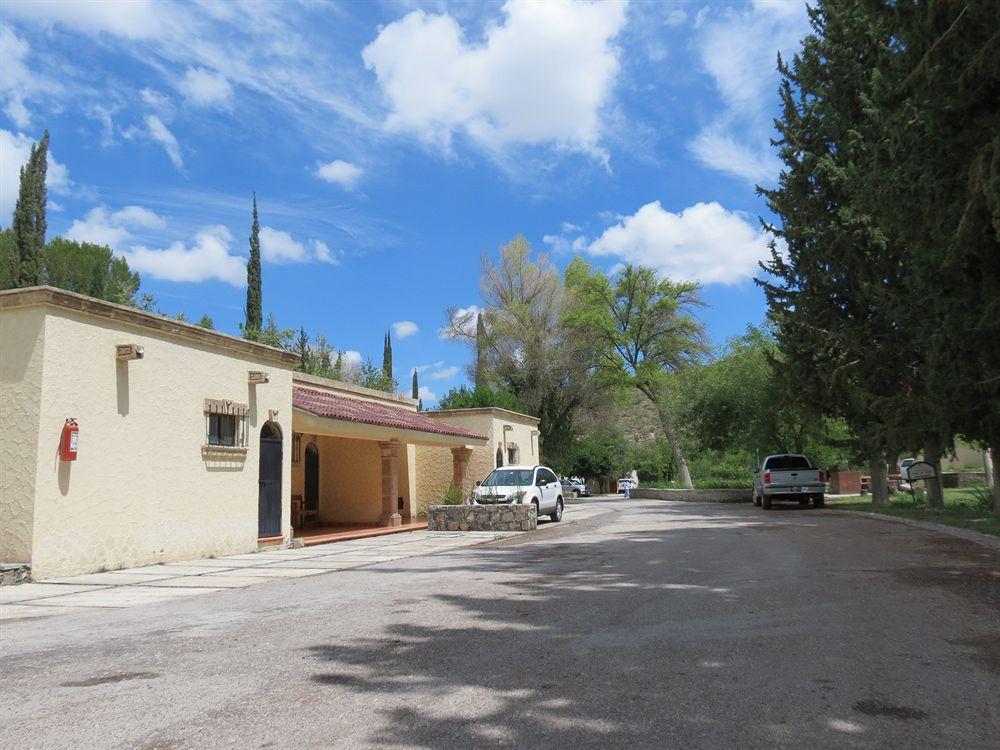Rincon Del Montero Hotel Parras de la Fuente Exterior photo